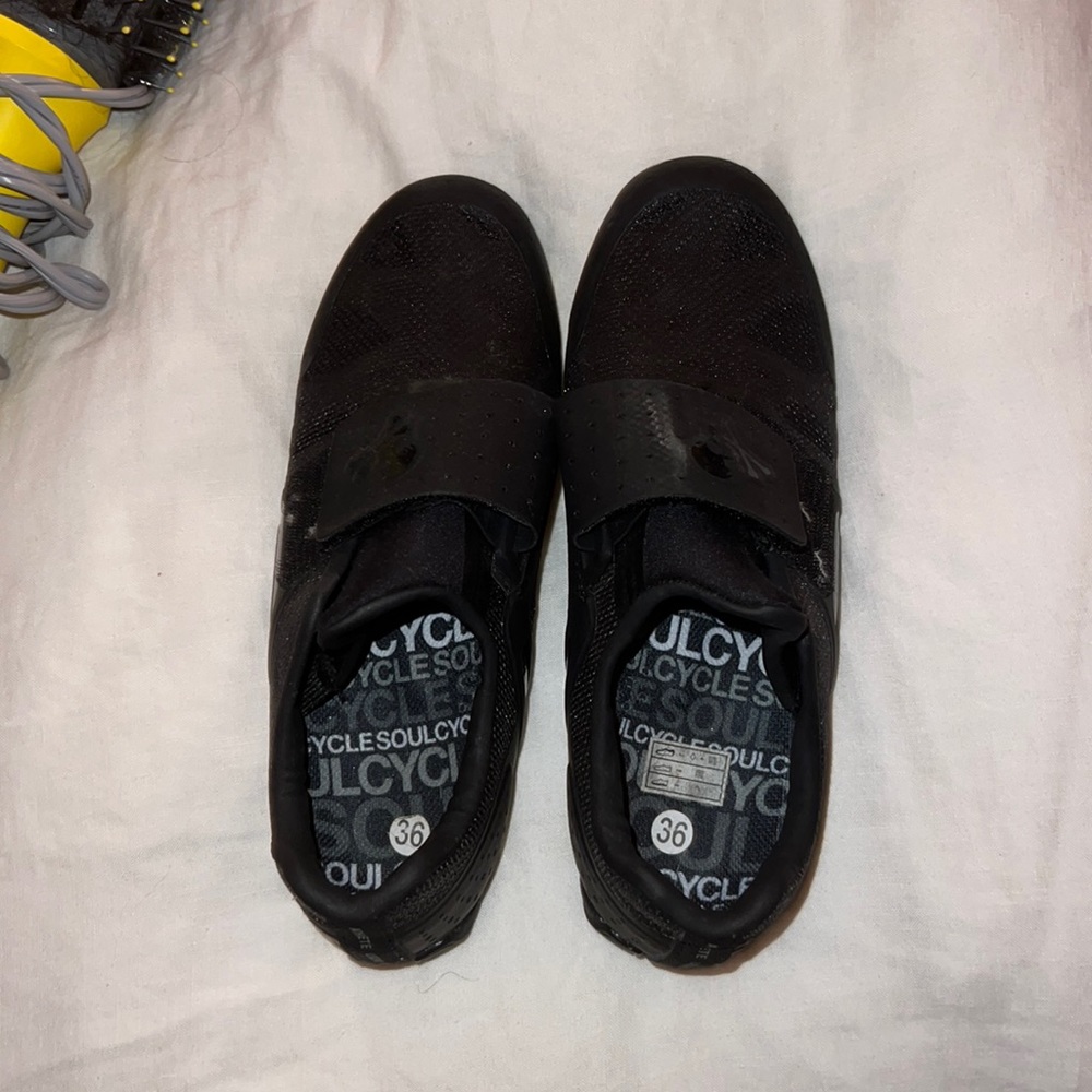 SOUL Soulcycle Cycling Shoes 36
